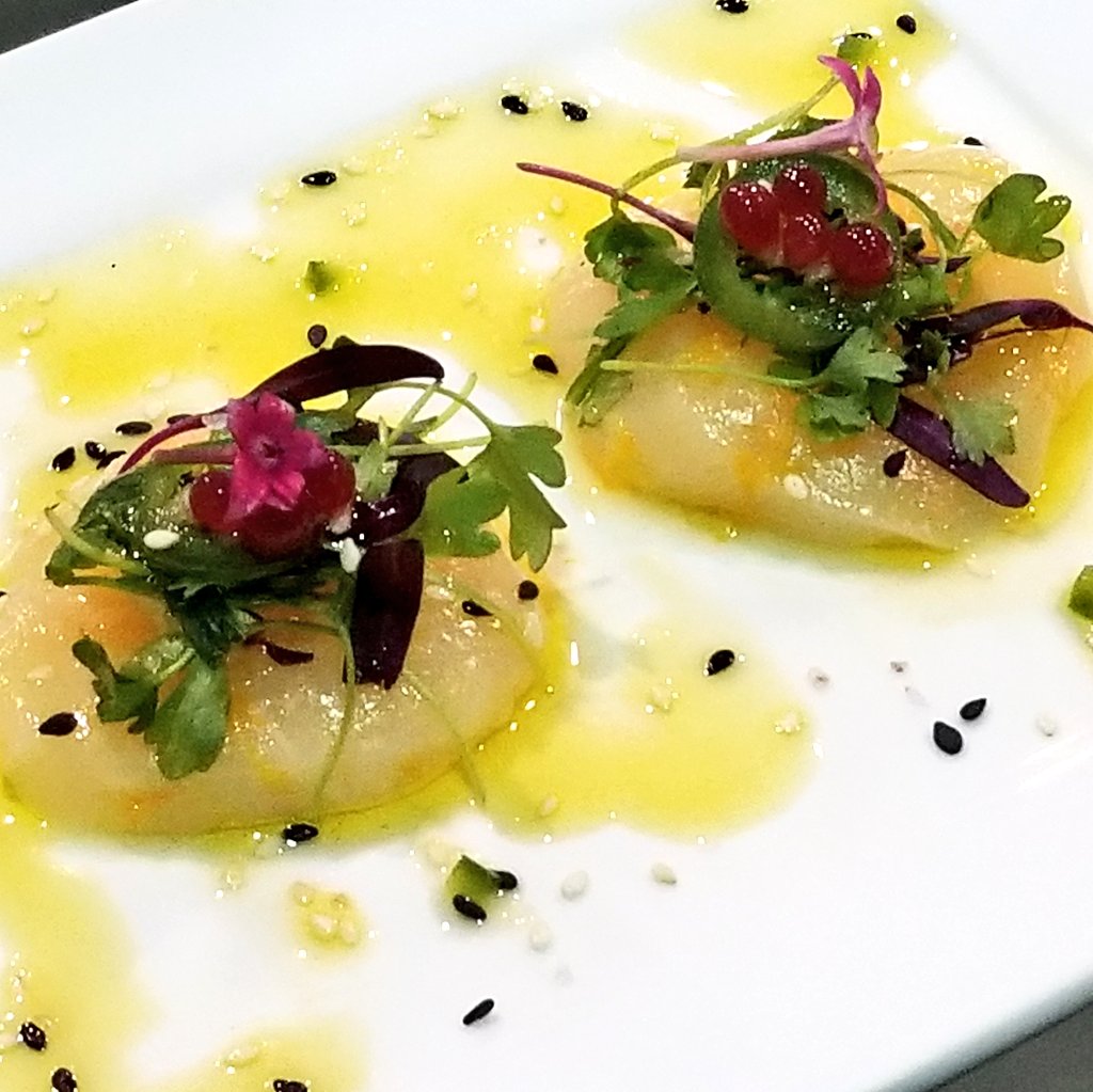 DonatoDebbie's tweet photo. My #tbt from when I judged the @ProStart appetizer competition at the Midwest Food Expo #mfe2018 #scallops that placed in the top 2 for starters. Life of a #foodjudge https://t.co/0HhAWM8KM2
