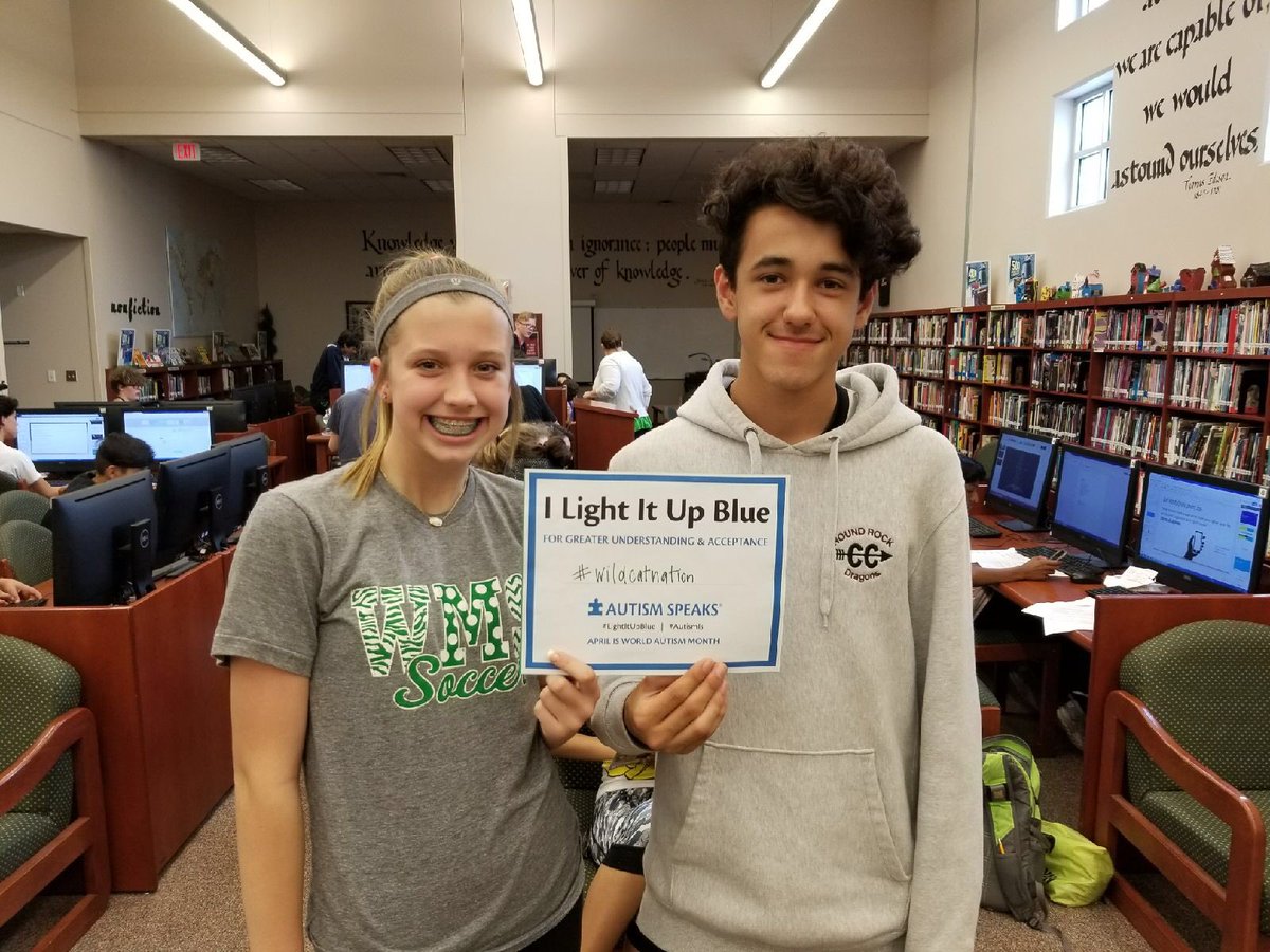 JandaCastillo's tweet photo. It’s #positivesignthursday @JWalshMS and #AutismAwarenessWeek2018! #LightItUpBlue #rrisd1family #wildcatnation https://t.co/0cRp7rNxBO