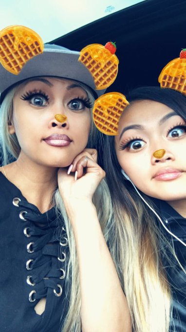 #ilovemybabybear 🐻 #beauty&amp;brains #8thgrade #winning #keilanijade #proud #singlemommy #iloveher https://t<a href="/tag/ilovemybabybear"class="tags">#ilovemybabybear</a><a href="/tag/beauty"class="tags">#beauty</a><a href="/tag/8thgrade"class="tags">#8thgrade</a><a href="/tag/winning"class="tags">#winning</a><a href="/tag/proud"class="tags"><span>#proud</span></a><a href="/tag/iloveher"class="tags"><span>#iloveher</span></a><a href="/tag/singlemommy"class="tags"><span>#singlemommy</span></a><a href="/tag/keilanijade"class="tags"><span>#keilanijade</span></a>