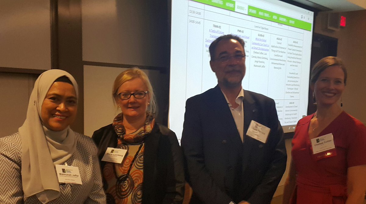 munajaffa's tweet photo. With fellow panelist at #IEEE 2018 GreenTech of Smart City Conferance. Sharing a bit about #SmartCityIskandarMalaysia initiatives such as #SmartCity IM 5 Local authorities program and #IMUrbanObservatory. Will share more during my keynote presentation. https://t.co/m1IYw7J3jf