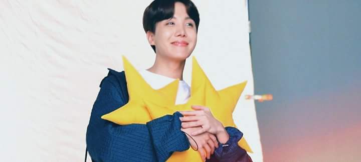 ARMYSMexicali's tweet photo. Es perfecto...
P- E- R- F- E- C- T- O
#BTSEuphoria #BTSBlackHair #BTS_IsComing
@BTS_twt https://t.co/nGK3VnoqCs