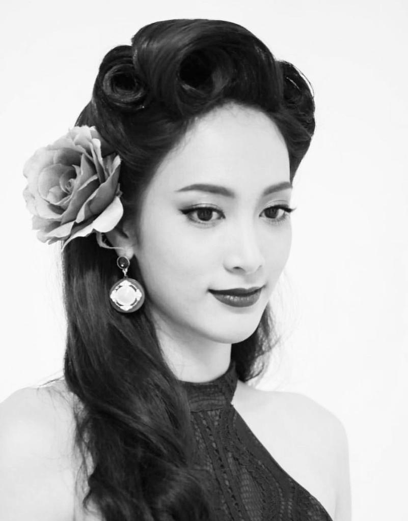 ดอกไม้ #คมแฝก