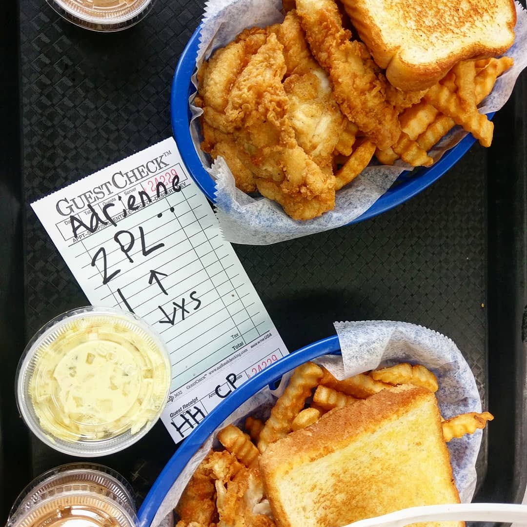 LibrarianCain's tweet photo. 🤤🤤🤤...and they spelled my name right! 😀
#CollegeStation adventures with my @BaylorOH partner in crime @SKSielaff. If you're ever in the area, be sure to stop by for some good grub. 😋 #preconferencefun #TOHA2018 #BaylorBearsinAggieland 👀 🐻 https://t.co/FlYYYWWtTP