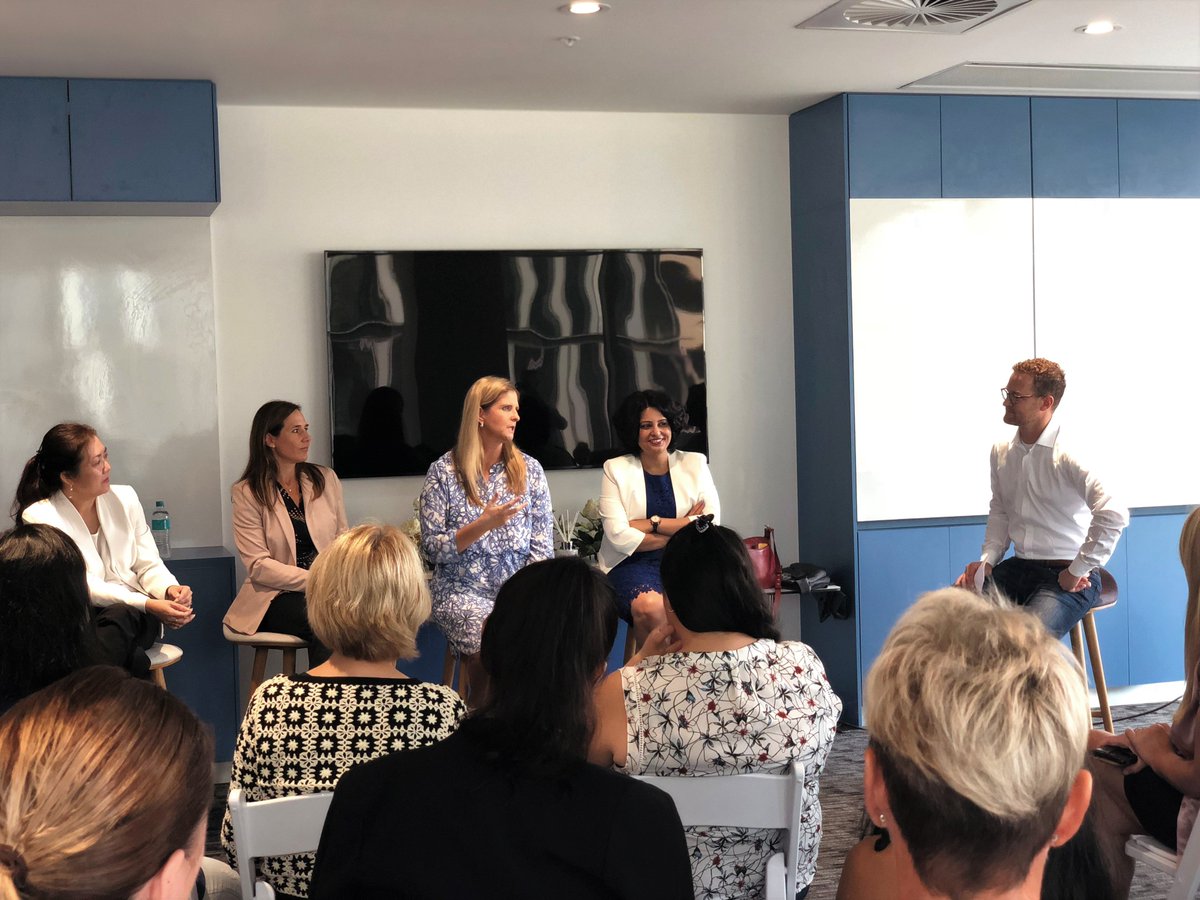 HP_Australia's tweet photo. Driving opportunity for growth and success at the HP Women’s Impact Network event with our inspiring female leaders. https://t.co/efQ2n3a29D