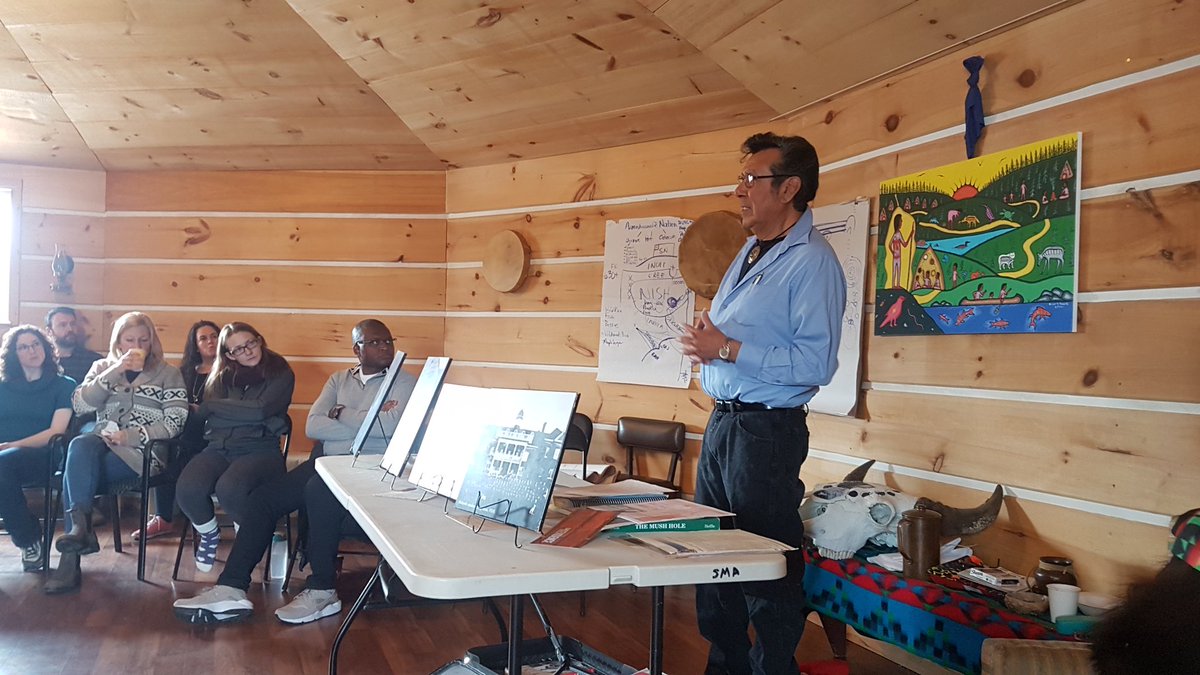 LauraEdgeUcator's tweet image. @HaltonDSB Can. and World Studies, Social Sci/hum. subject council listen to Geronimo re: his residential school exp., teaching us that we need to consider how to involve ourselves AND students in reconciliation. Miigs to Nancy Rowe for a true history lesson! @HDSBEquity #FMNIed