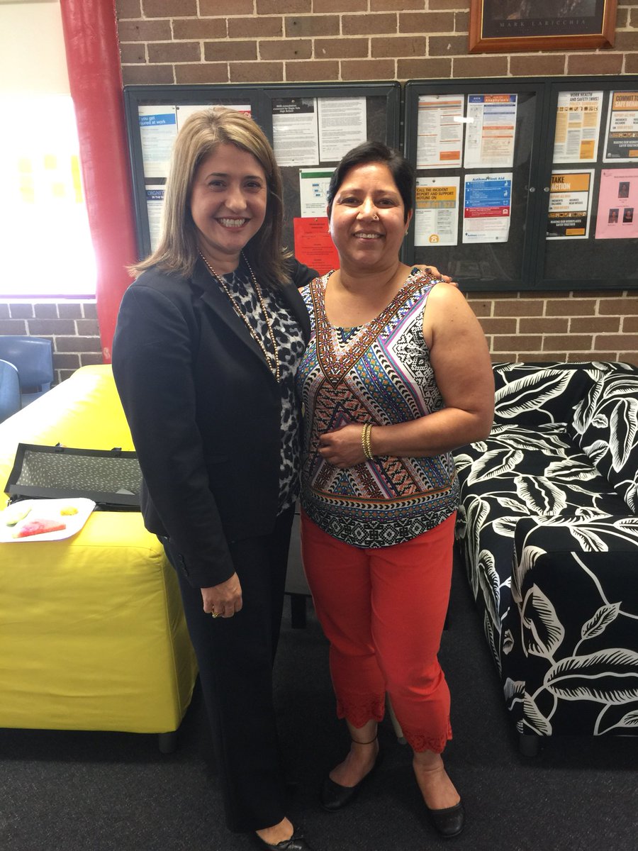 More thanks to amazing staff <a href="/EaglevaleHS/">Eagle Vale HS</a>. Thank you for your leadership and great work @EYAiLL