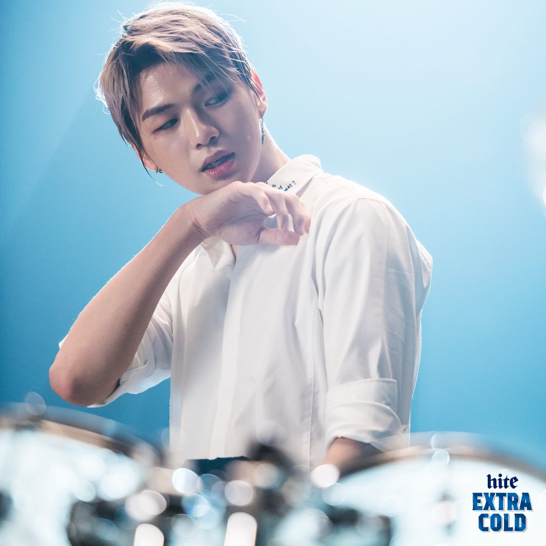 비투지기 tweet media