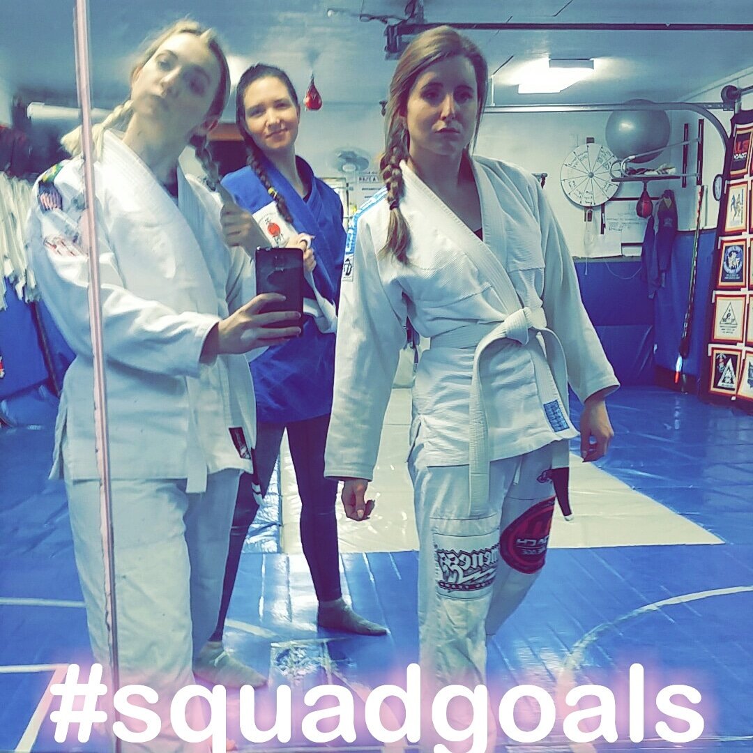 barbiejitsu's tweet photo. Feeling incredibly fortunate that two of my friends came to try out jiu-jitsu tonight. https://t.co/KbxPsWMKKG