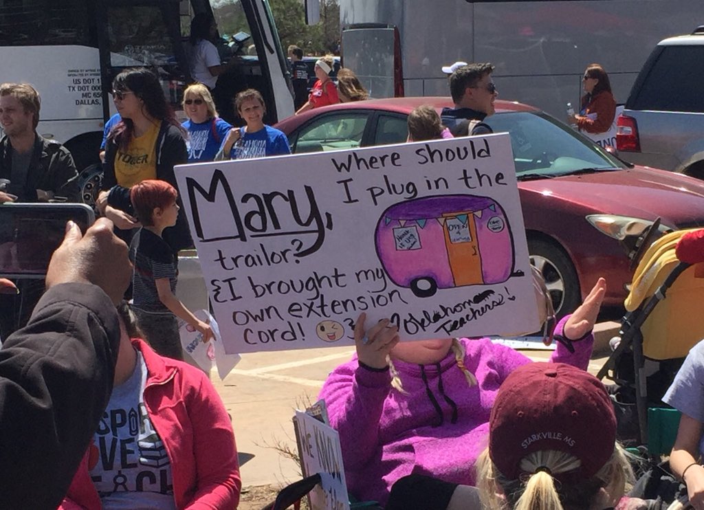 buckaloosa's tweet photo. #oklahomateachersstrike https://t.co/3uelHhRblG