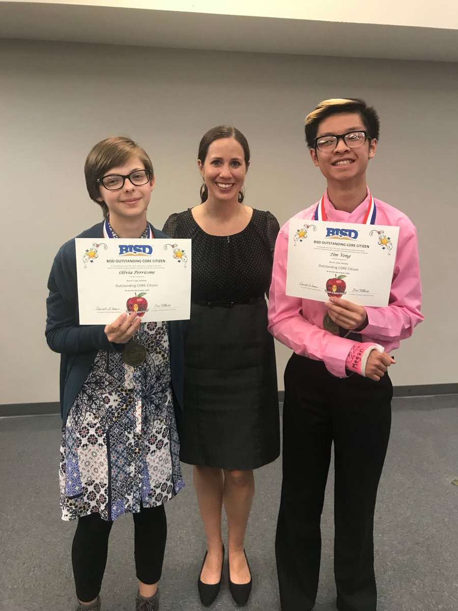 Congratulations to the North Oaks Citizens of the year! #NOMSPride #COREValues #FutureBirdvilleGrads