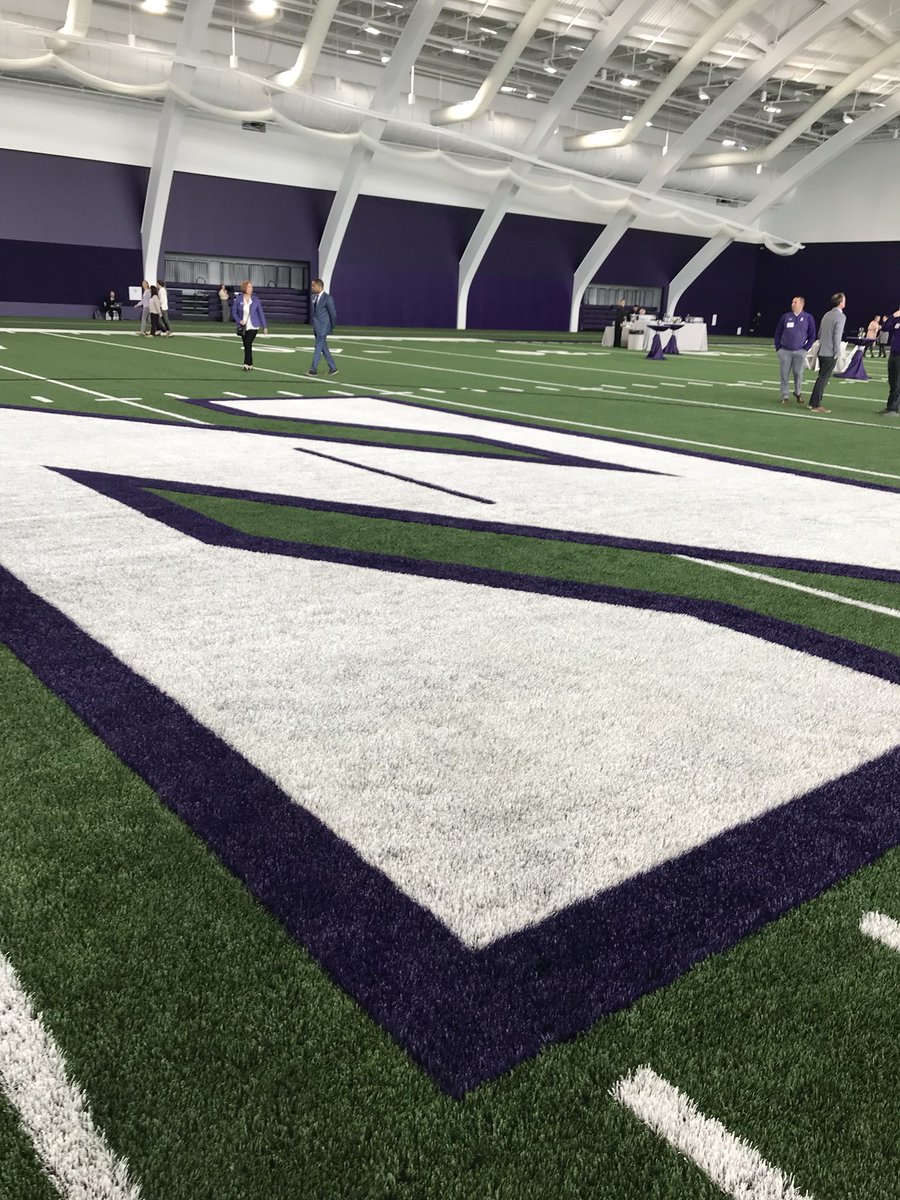NUSportsMed's tweet photo. Feeling right at home ๐
.
.
.
.
#WilsonField #RyanFieldhouse #SlotnickFamilyAtrium #RyanWalterAthleticFacility #Lakeside #LakeMichigan #B1GCats #B1G #Northwestern #NorthwesternAthletics #NUDAR @nu_sports @northwesternu https://t.co/CxB92Ytemu