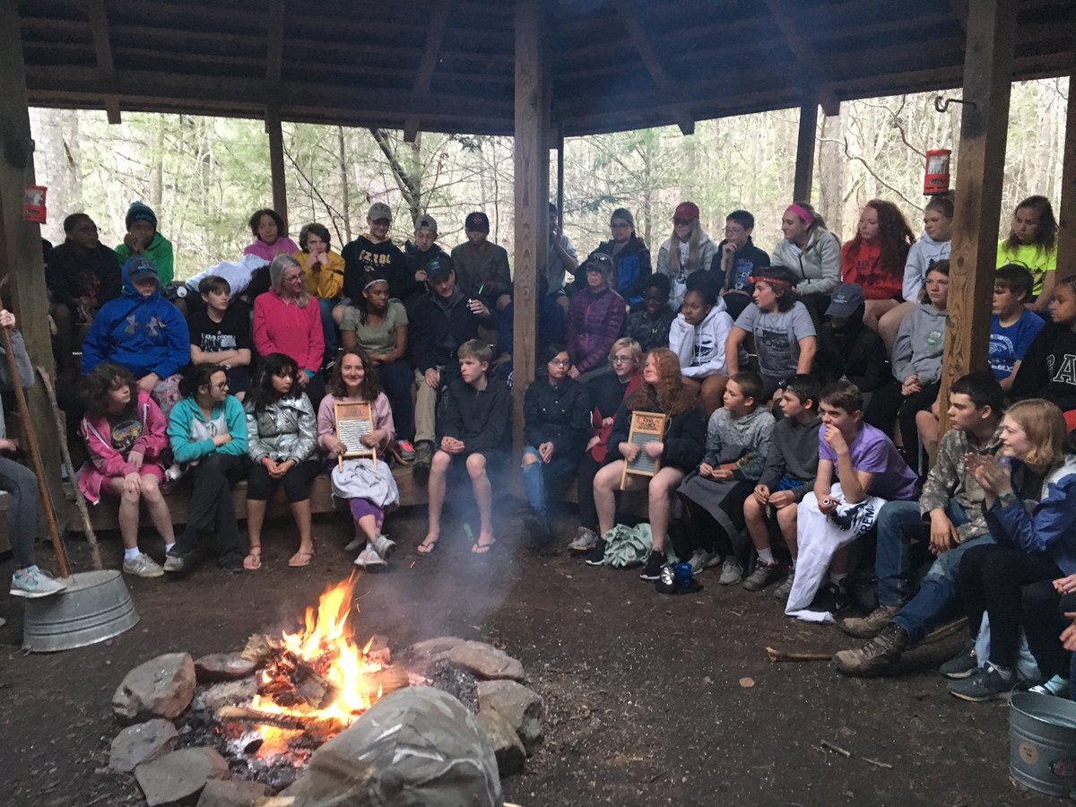 MrsStrubhar's tweet photo. After a fun-filled closing circle @gsmitremont  (with a guest appearance by DJ Patagucci), we are ready to head back to @mrhmiddleschool tomorrow morning! https://t.co/flH4aaO2Hk