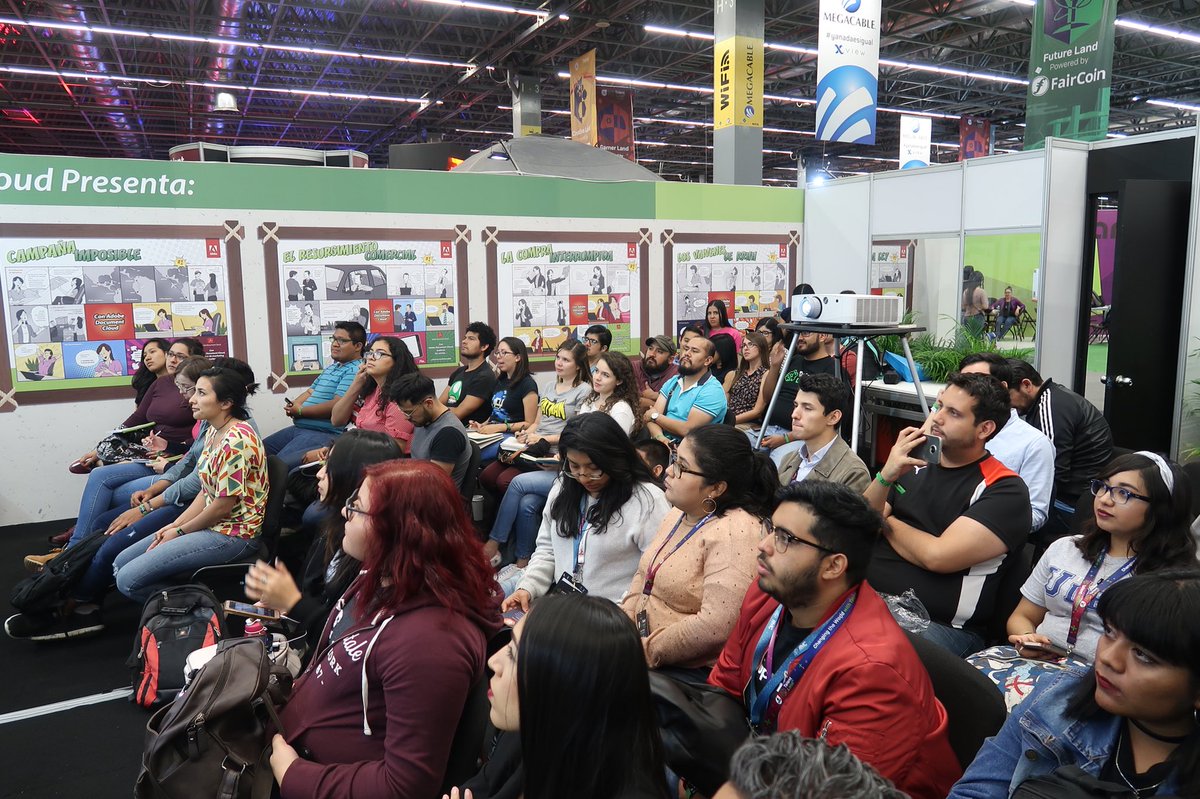 AdobeLat's tweet photo. Editando en vivo y creando arte para marcas con @llegaspacheco en nuestra #AdobeCreativeLand
¿Qué opinas del trabajo de este talentoso artista?
#TalendLand2018
#TalentLand https://t.co/lhZrVvNH6W