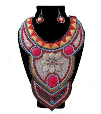 JustOneBeautyFU's tweet photo. It's okay to want to stand out and #MakeAStatement. As long as you don't let other people's comments define you. #StatementJewelry #MakeAStatement
#JustOneBeautyFashion #JOBF https://t.co/vspWlXYupa