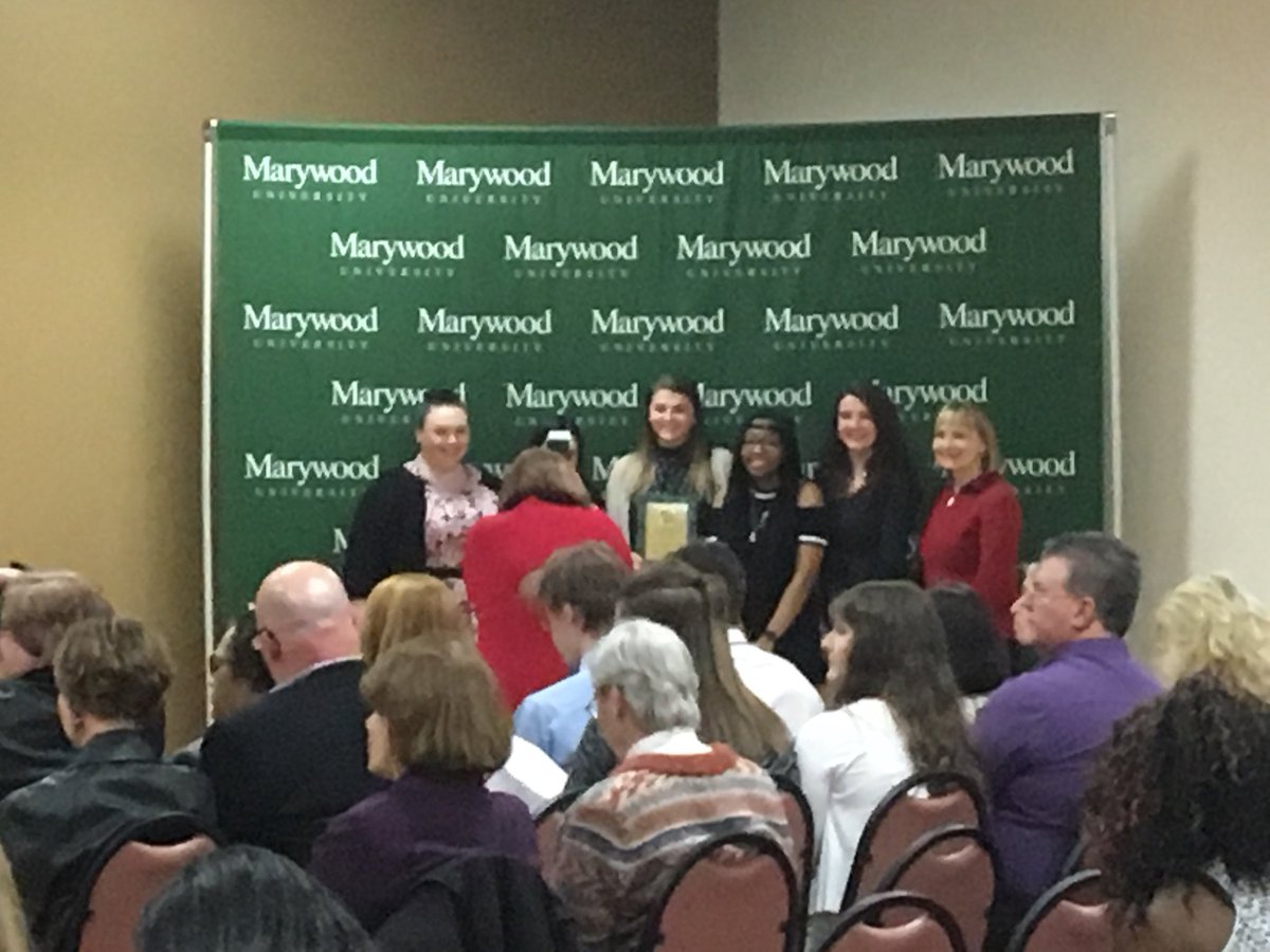 MarywoodU's tweet photo. Congratulations to all of our Student Leadership nomineees and award winners! Our students are awesome @MarywoodU https://t.co/08GengvV3Q