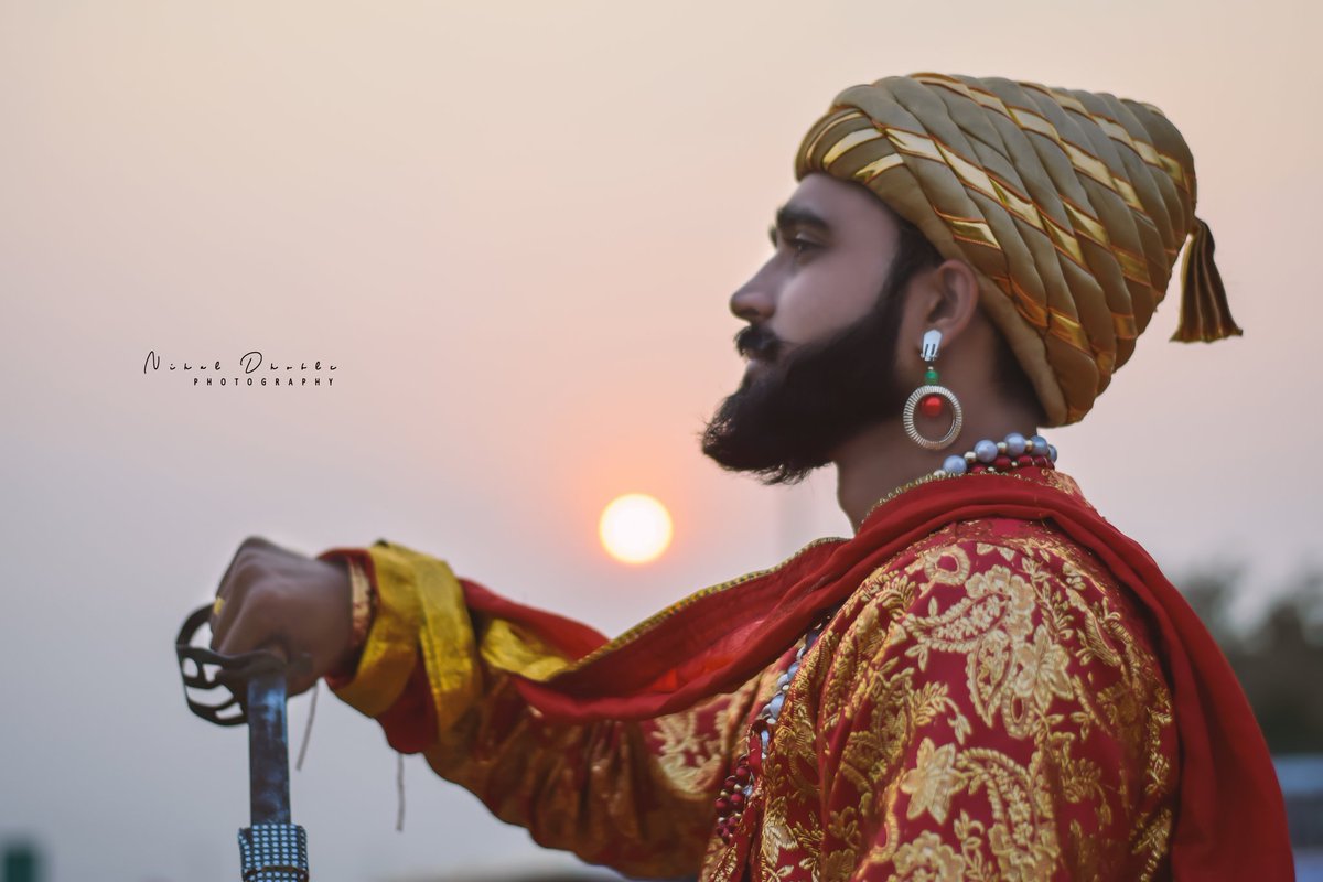 MayurRa91255798's tweet photo. #Shivaji_ #maharaj_ concept
#Jay #Shivaji.. क्षत्रियकुलावतंस
#Peoplefavourite #Post_1 😊
🙌😍😘 https://t.co/d5Ax1gxpeP