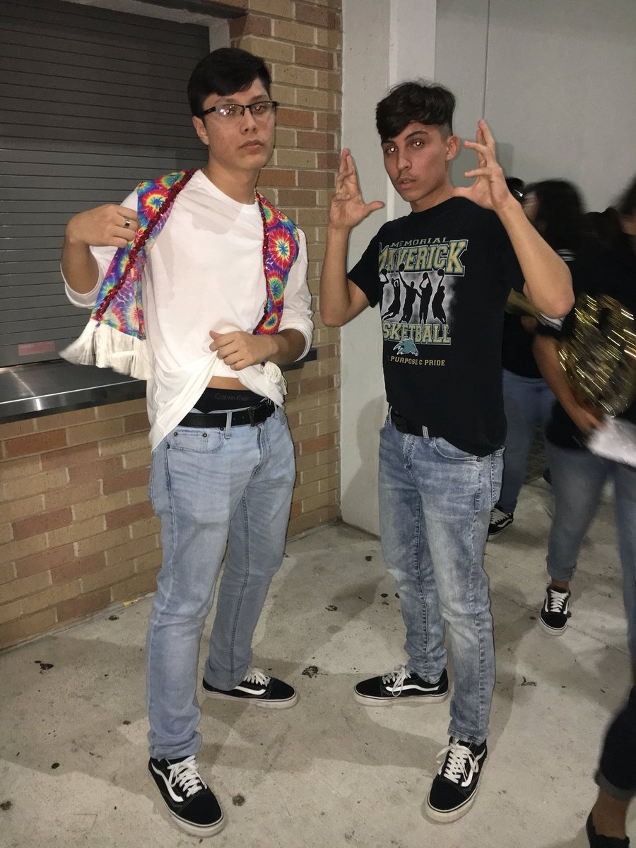 garciaFTP's tweet photo. HAPPY BIRTHDAY TO THE MF GOAT HEHE ILY PAPAS Ɛ> #fuckakeyblade #suwooo @DylanOtvku https://t.co/d7RmbbWEoi