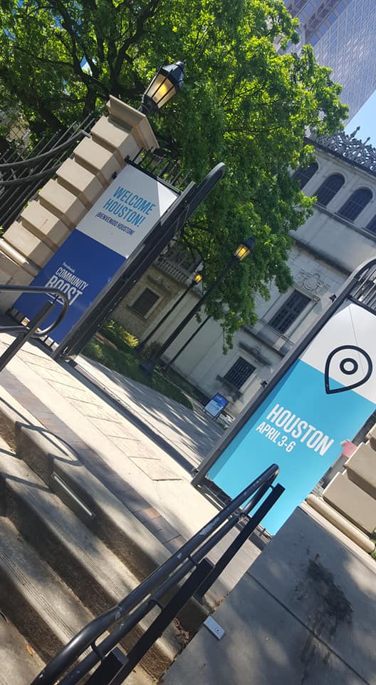 ConcadInc's tweet photo. CCS had an informative day at Facebook Community Boost Event #facebookcommunityboost #smallbusiness #minoritybusiness #market #multicitytour https://t.co/Y4IOUT8WW2