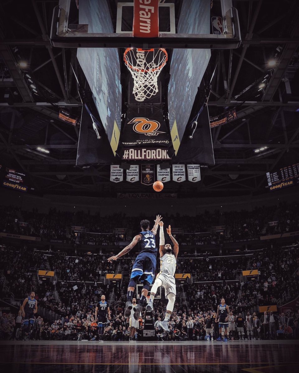 JLightsOut_WWE's tweet photo. #VoteLeBron https://t.co/1ahwaPp3hZ