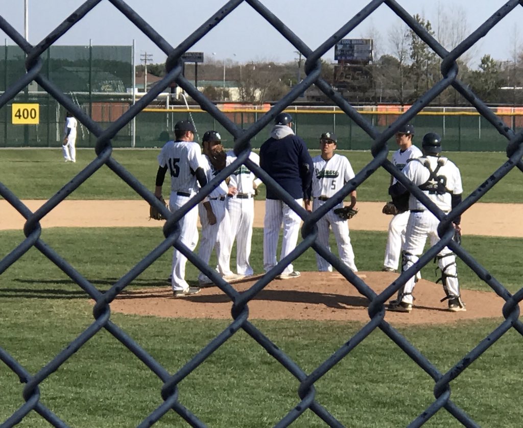 ThomasJLemon's tweet photo. The @delawaretech softball and baseball teams were in action today at the Owens Campus in Georgetown. https://t.co/wF2KbkjVpU