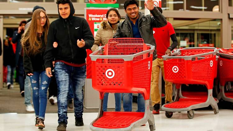 TimeOutNewYork's tweet photo. Target is opening three new locations in NYC: https://t.co/ioDQfPZXrL https://t.co/py513Zm2Kd