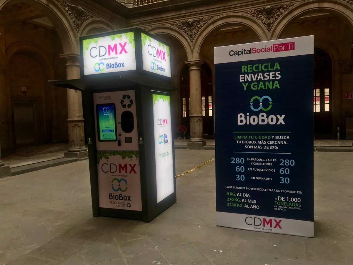 Muy pronto van a ver estas maquinas recicladoras que dan premios por cada botella o envase. Hay mas de 300 en toda la #cdmx #recicla #reciclaygana #medios #IMM