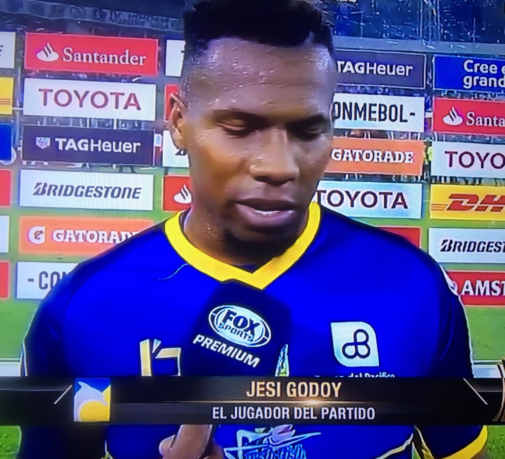 Solo se pierde cuando se deja de luchar. Pocos meses atrás, sin club, sin ingresos, Jesi Godoy pidió entrenar en el club, está noche: