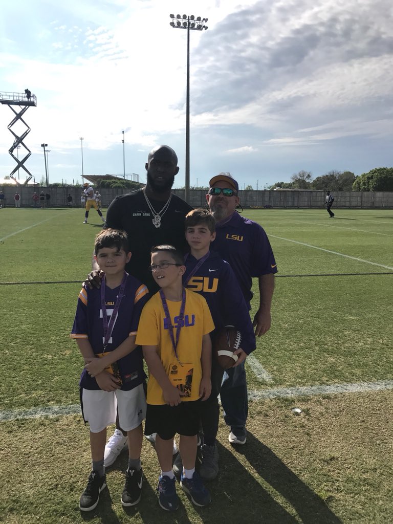 7️⃣LeonardFournette tweet media