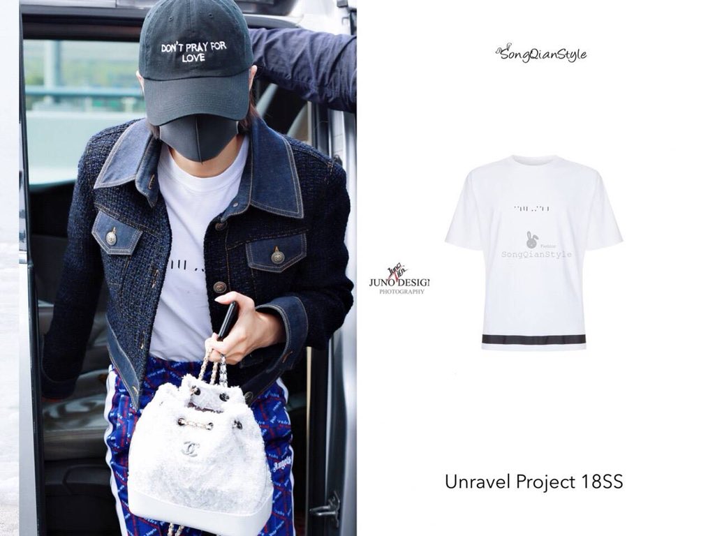 VicSongStyle's tweet photo. #SongQian #宋茜 #Vicsong #VictoriaSong
#ROOFonFIRE
20180406 Shanghai✈️Shenzhen
Tshirt | #unravelproject
Keep walking, even if she is too tired to keep her eyes open
#ROOFonFIRE https://t.co/UVH4lnNNpk
