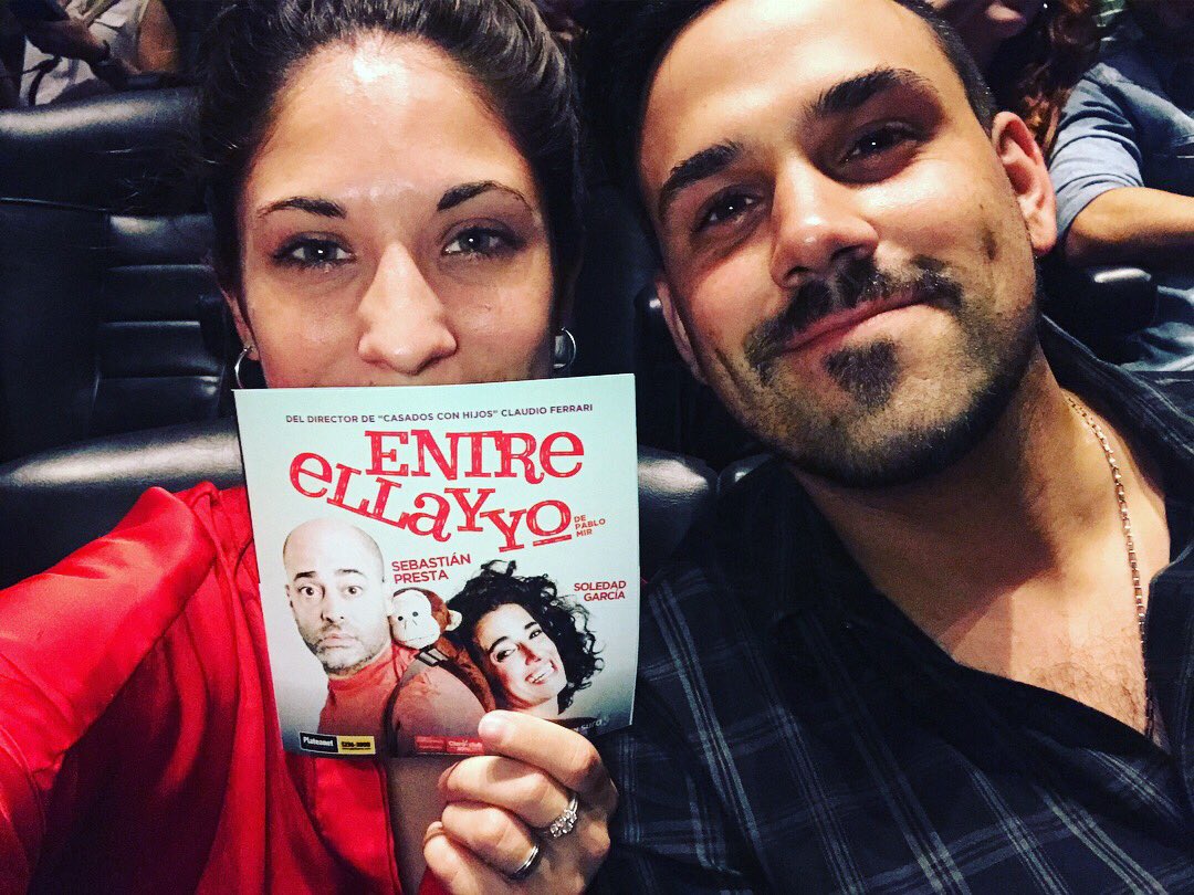 clarimontano's tweet photo. #EntreEllaYyo 🎭 https://t.co/lXIkamsZhB
