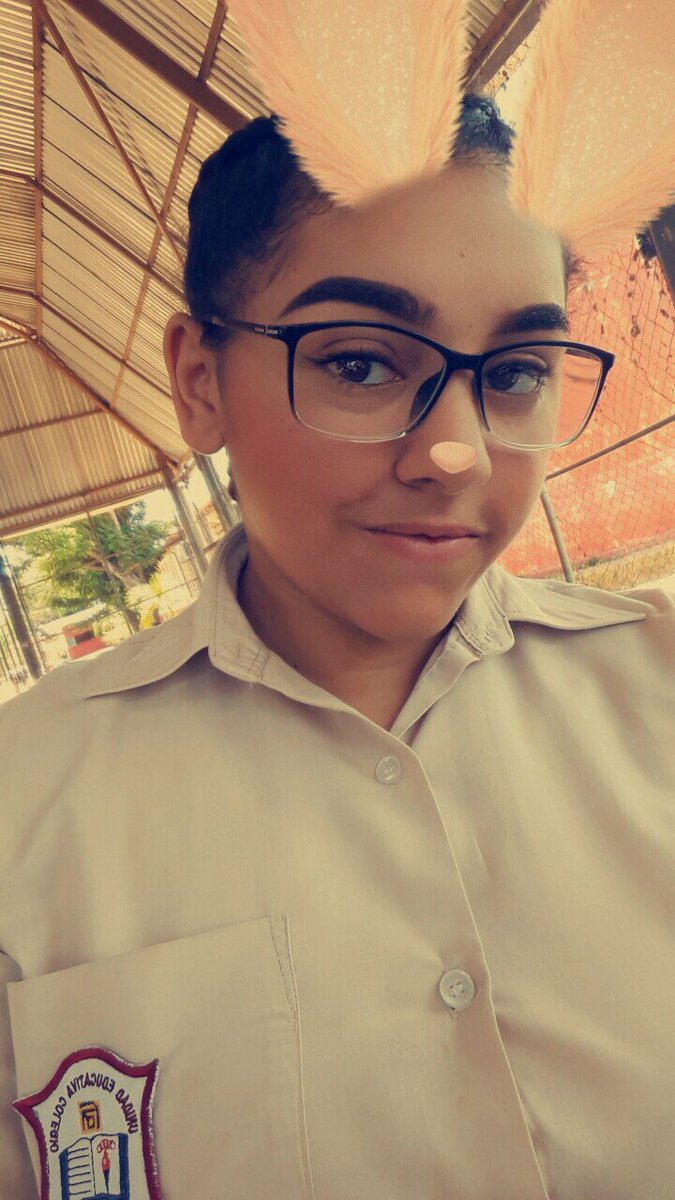 iValentinaa_'s tweet photo. 😜😜 https://t.co/6gUz0OoRI8