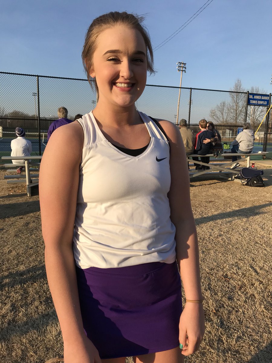 milantntennis's tweet photo. Congratulations to Abby on her singles win today. #GoDawgs https://t.co/oFIwkkXmnw