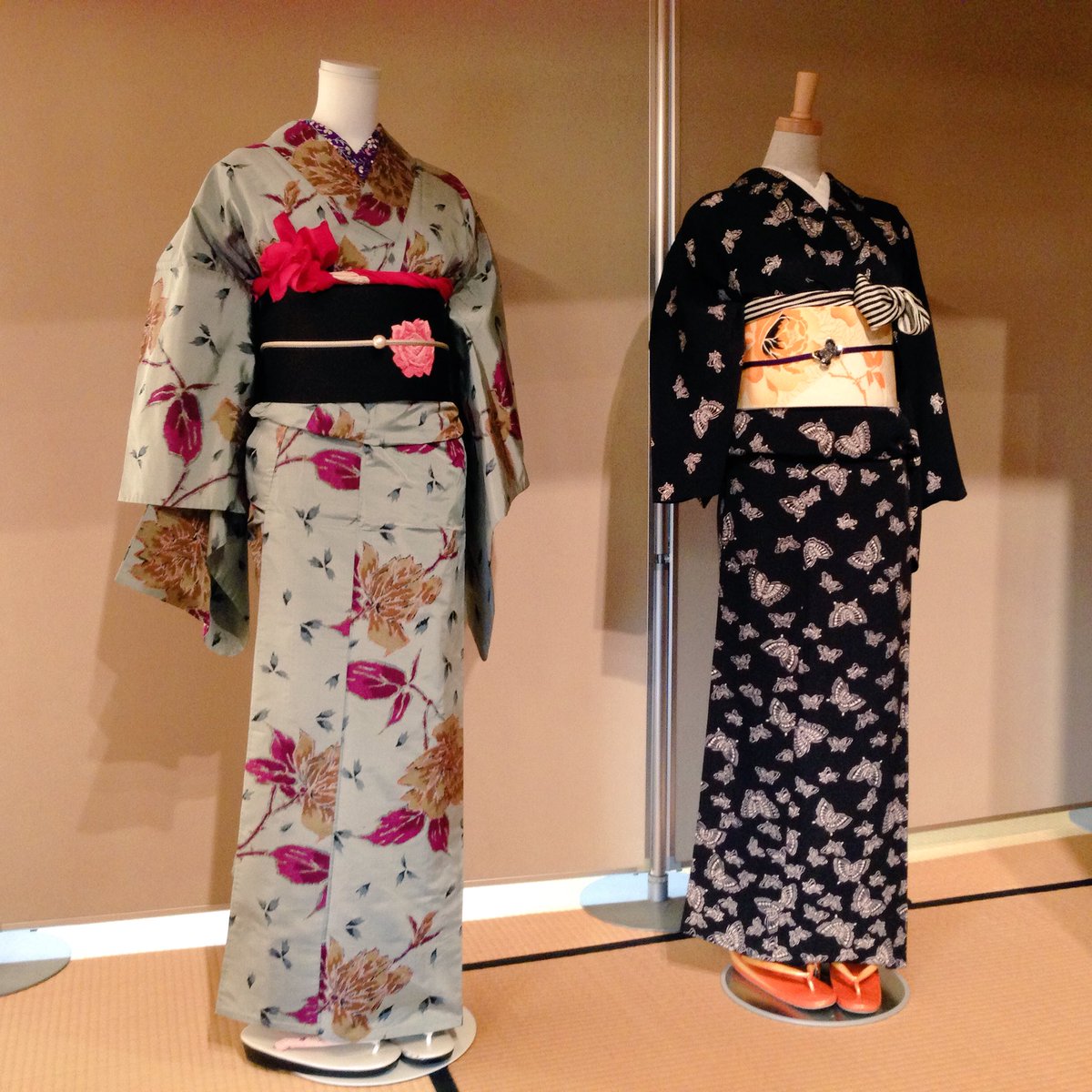 「平田本陣記念館の展示では、私のコーディネートした着物のレンタル企画をしています。」|マツオヒロミ・マガジンロンド発売中のイラスト