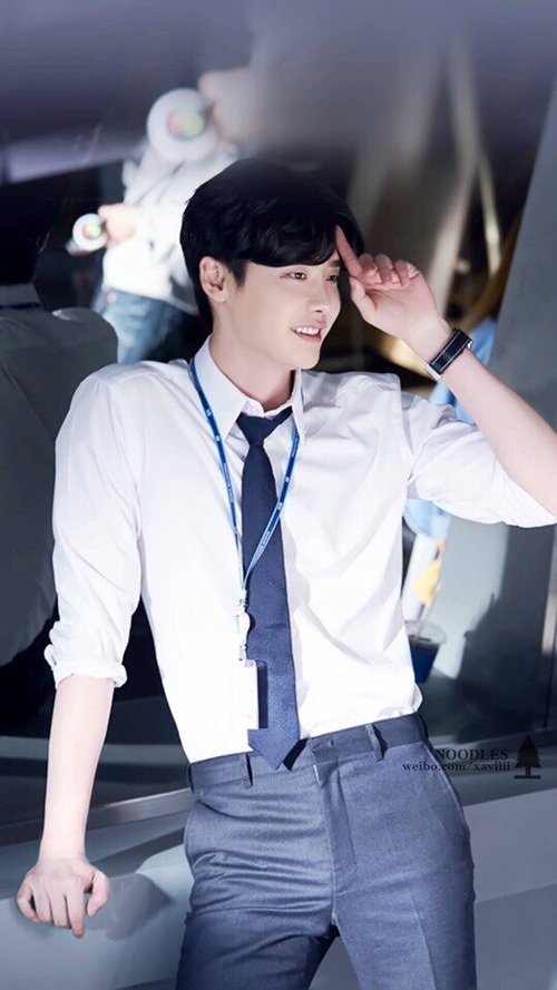 After getting locked out of ddotsukie.tumblr.com &amp; withljongsuk.tumblr.com, I decided to create another blog. One last time. 

[wesupportljs.tumblr.com] It will be mostly reblogs of posts in tumblr (gifs, edits, text), with some updates &amp; uploads. I hope this one stays :D