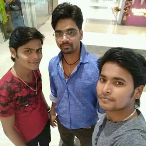 naskar_sasanka's tweet photo. #NewProfilePic https://t.co/4bPOK1g1Ll