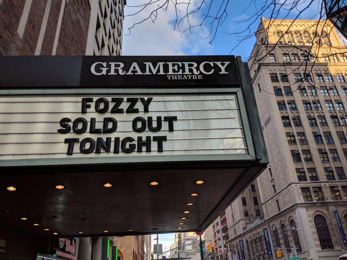 BoozeBullshit's tweet photo. Awesome show tonight. 3rd time seeing them, every time they get better. @FOZZYROCK https://t.co/mcHbKXyQnq