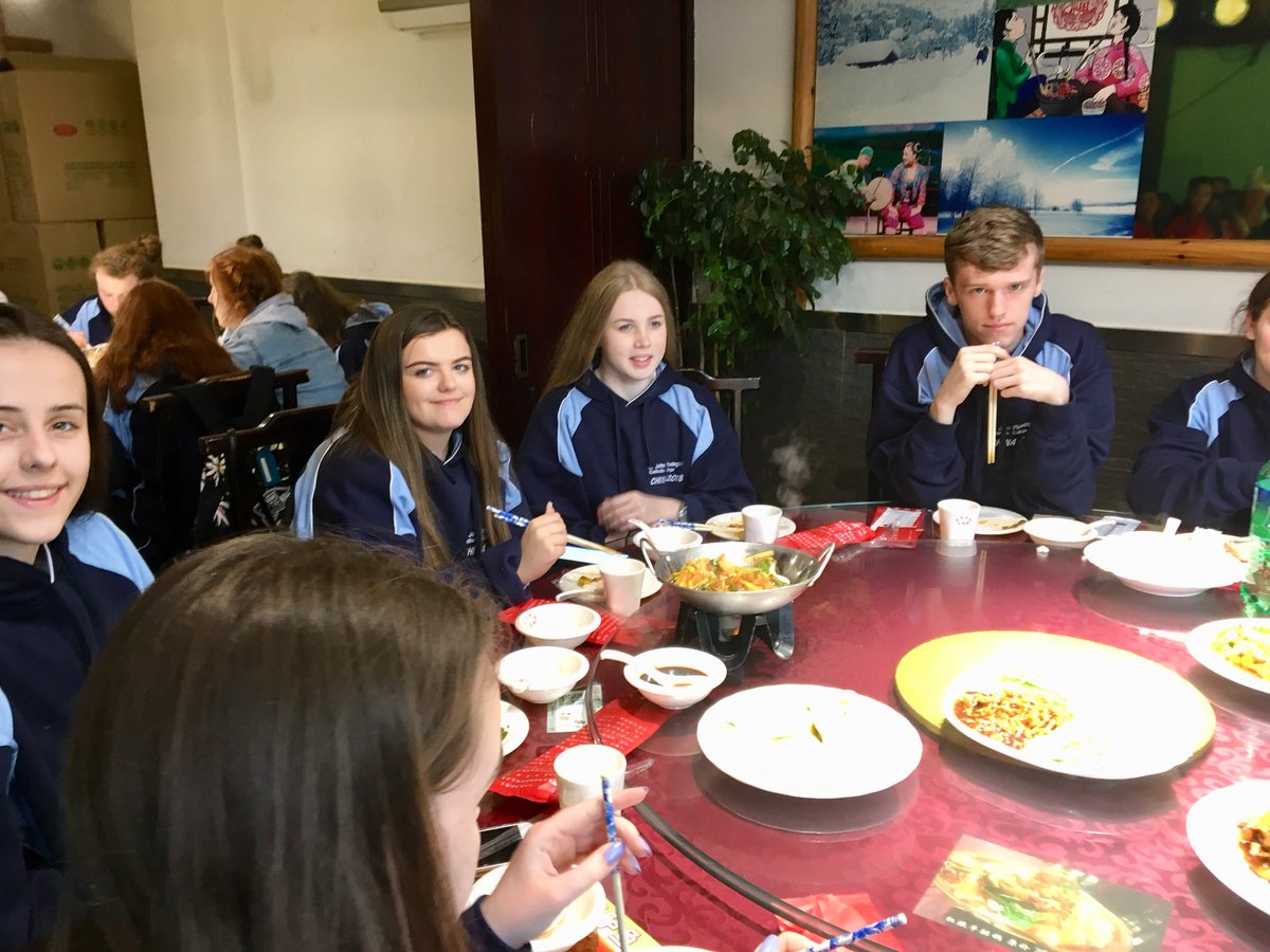 SJPLearning's tweet photo. A very wet and rainy last day in Shanghai @SJPHeadTeacher https://t.co/W6XVN89qrp