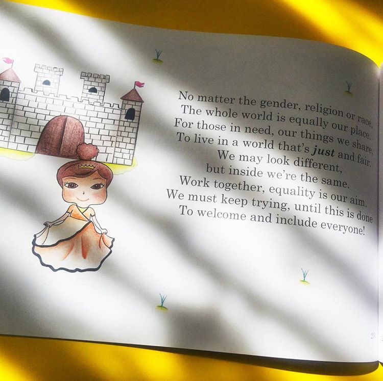 Certi_ye's tweet photo. Storytelling with a purpose💛

Here’s a peek at one of the several lessons we have in our children’s book about diversity and equality, that we wrote, drew and published ourselves! our page&amp;website, has more info, and a simple RT helps us spread the word!✨ https://t.co/Ty7KV55TpE