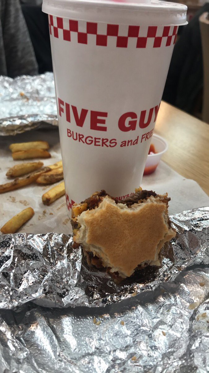 AshleyM_Davis's tweet photo. Five Guys defines love, if you ask me. @Five_Guys @FiveGuysFrance https://t.co/ecuKuVRtYx