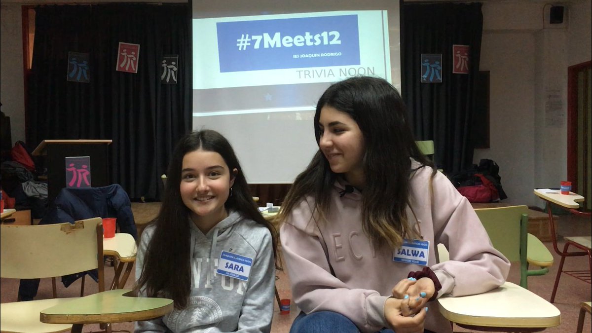 ijoaquinrodrigo's tweet photo. En la segunda parte del encuentro #7Meets12 #TriviaNoon descubrimos cómo de bien se conocen los alumnos mayores y pequeños entre ellos.
Hoy le toca el turno a Salwa y Sara. En nuestro canal de Youtube, el resto. https://t.co/Z7qN5qJ9Tn https://t.co/qiNCrFf2ND