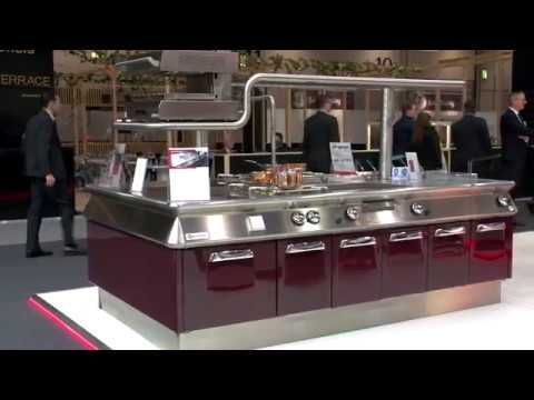 Grande_Cuisine's tweet photo. If you are a #chef looking for the aesthetic appeal of a traditional looking #cookrange but with the high-tech spec of a modern kitchen, then #Mareno could be a great fit for you. Best of both worlds! Here's a video to tell you more #ProfessionalKitchen https://t.co/6vsqLJzBBW https://t.co/sbbefRB1yY