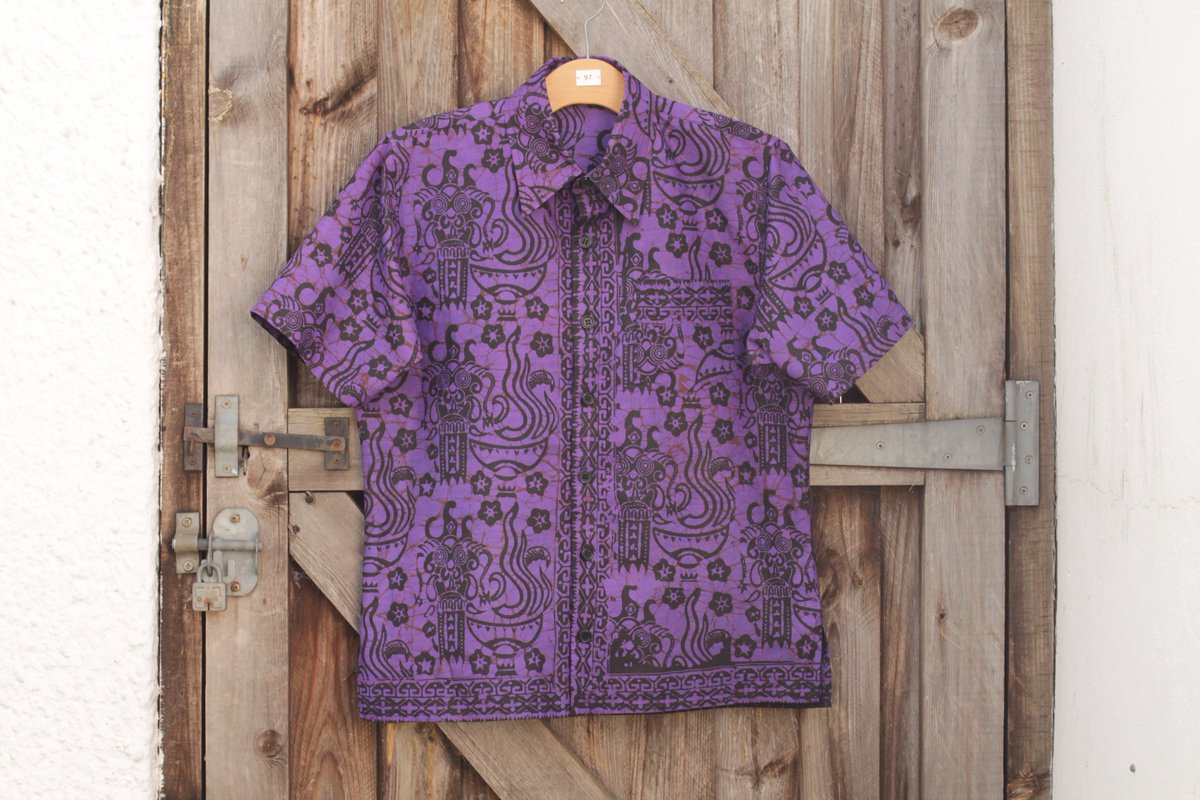NeonLakeLondon1's tweet photo. Here's #GrahamHumphreys 2nd #newshirt this time it's a #purple #Bali #batik #lotsofsewing #sylko also being delivered #thisafternoon https://t.co/efdQLQG5YF