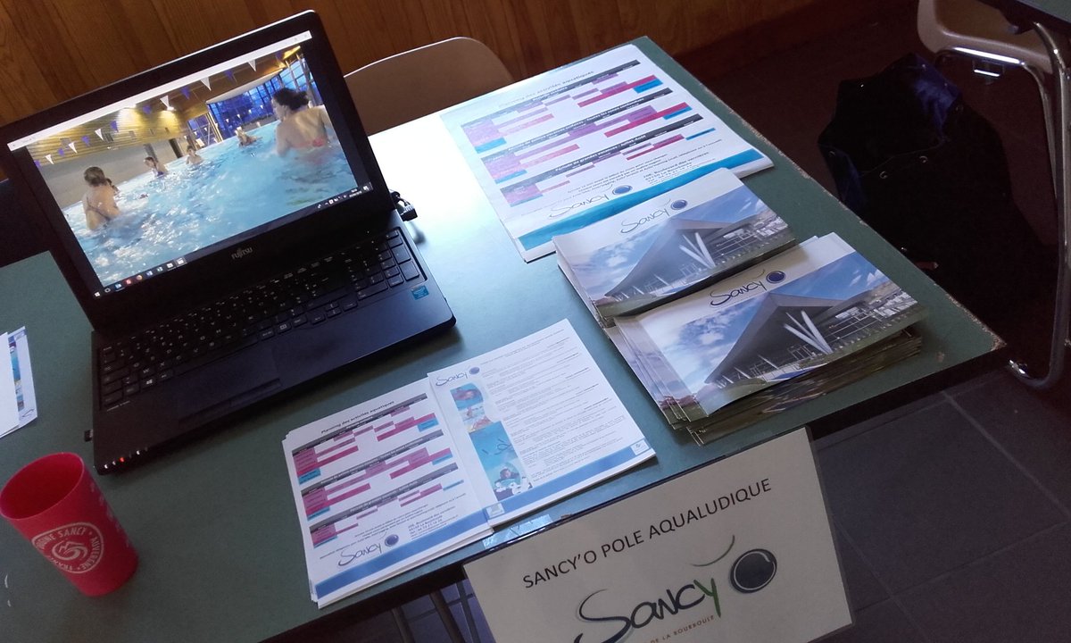 SANCYOBOURBOULE's tweet photo. Nous étions au salon des prestaires touristiques du printemps organisé par l'office du sancy. Très bon moment. #sancyo #equalia #sancy https://t.co/O7UI8qS491