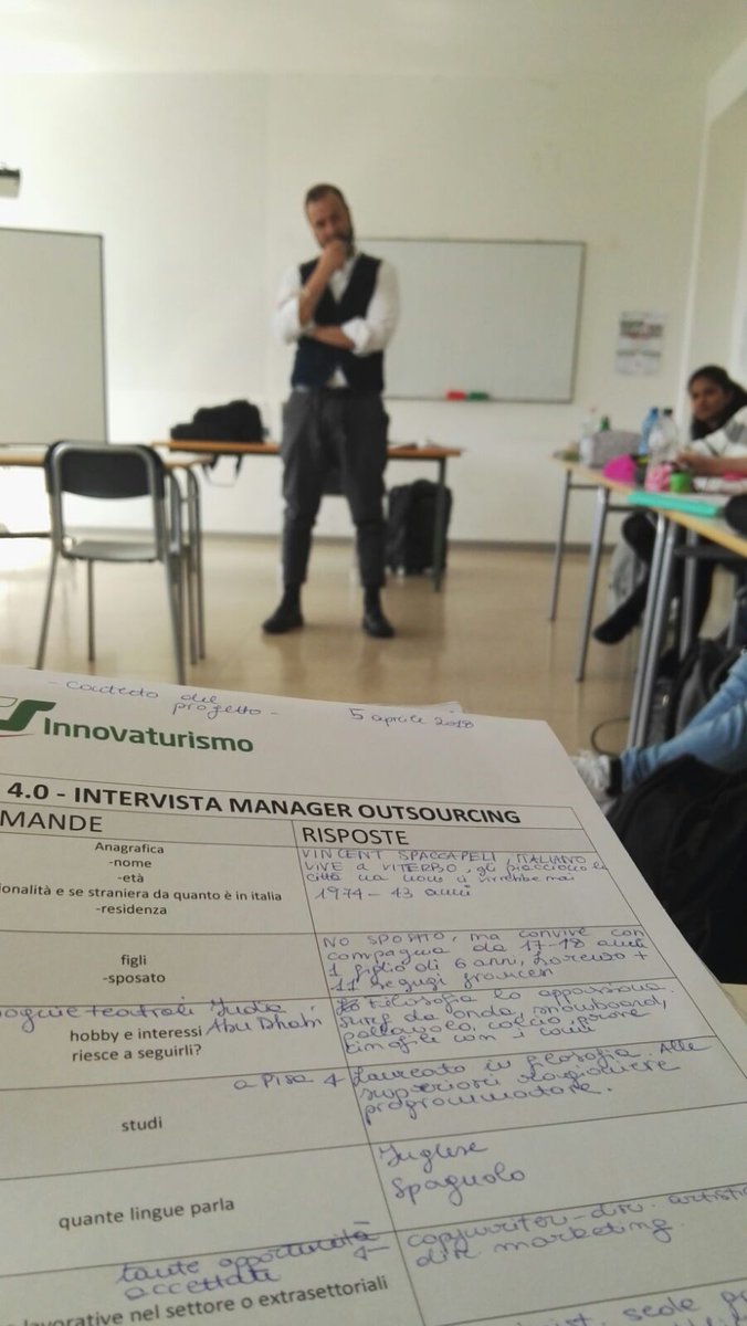 MMondolfo's tweet photo. Studenti Hotel manager ITS #Innovaturismo usano il #designthinking con @MMondolfo Interviste programmate elaborando infografica personas, #stakeholdersmap e #userjourneymap per #its40
Grazie a @sabrinaminetti @VladiFinotto e tutto lo staff #miur
Big thanks also to @jnd1er https://t.co/zhgEjmyiX9