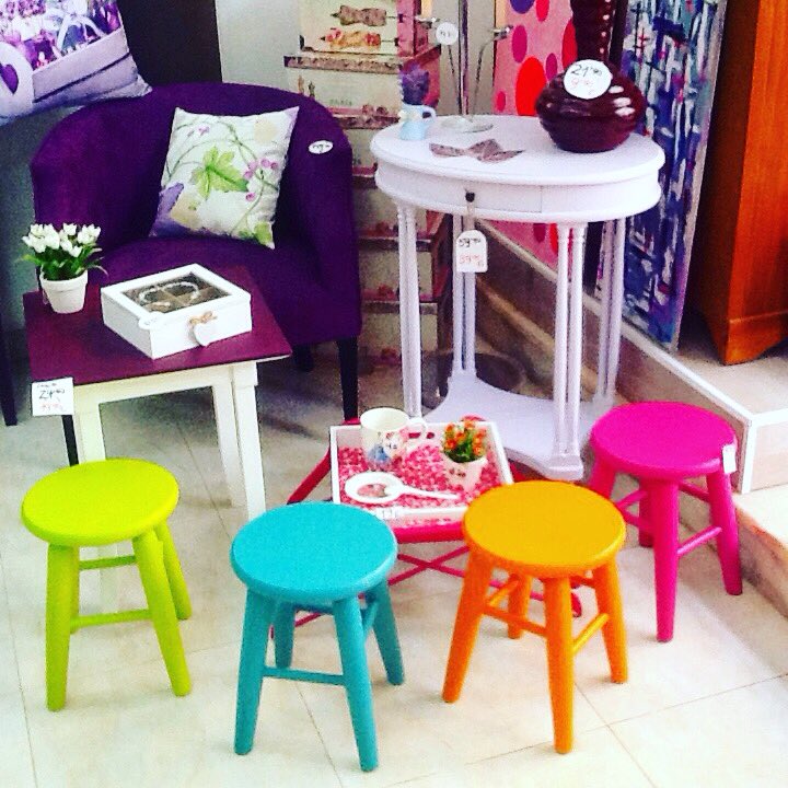 HSHCalafell's tweet photo. Te gustan?
Taburetes de colores para entrar con energia en la primavera/verano 2018 a solo 15'90€ solo hasta el 15 de abril, no te pierdas esta oportunidad!! https://t.co/jkrPBjr32F