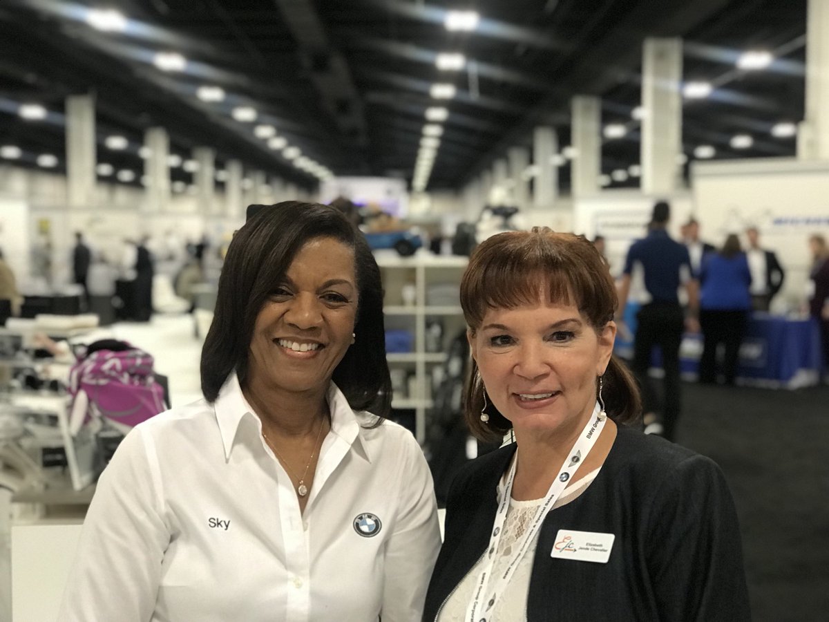 ejcmove's tweet photo. Attended the BMW Supplier Diversity Matchmaker conference yesterday, it was wonderful. Here is the greatest Mentor and Leader, I’ve ever had. #SkyFoster #Priceless #BMWSupplierDiversity #EJCmove https://t.co/lfBgzCKLXD