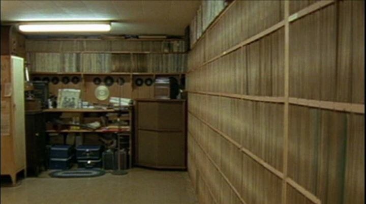 さすらいのレコード コレクター 10セントの宝物 בטוויטר 金銭には換えることのできない宝物たちに囲まれた部屋 ところどころにステッカーやグッズなど 自分のための 癒しアイテム がさりげなく飾ってあるキュートさも似ている ーー能地祐子 音楽評論家 さすらいのレコード コレクター 10セントの宝物 בטוויטר 金銭には換えることのできない宝物たちに囲まれた部屋 ところどころにステッカーやグッズなど 自分のための 癒しアイテム がさりげなく飾ってあるキュートさも似ている ーー能地祐子 音楽評論家
