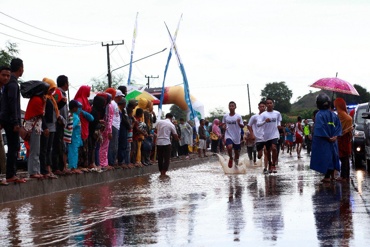 hermantobing87's tweet photo. Tano Run dan Marathon 320 K
.
.
#AyoKeFestivalTambora
#VisitDompu https://t.co/qjmy9bdjhf
