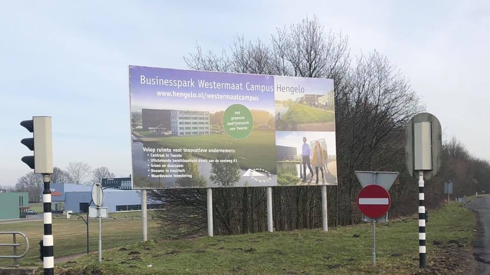 Topkwaliteit! 24/7 eigen productie montage en altijd de goedkoopste! #signing #sign #reclame #lichtreclame #spandoeken <a href="/Visionflexnl/">Visionflex Reclame</a>
