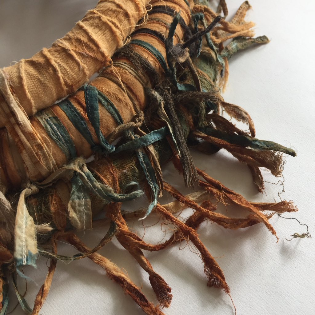 spottedhyenas's tweet photo. New work...
the Colour Notes project (detail)
#weddingcollar #silk #naturaldyes #indigo #eucalyptus #recycled #seasalvage #rust #copperrod @studio21textile https://t.co/ZZI6RPHycQ